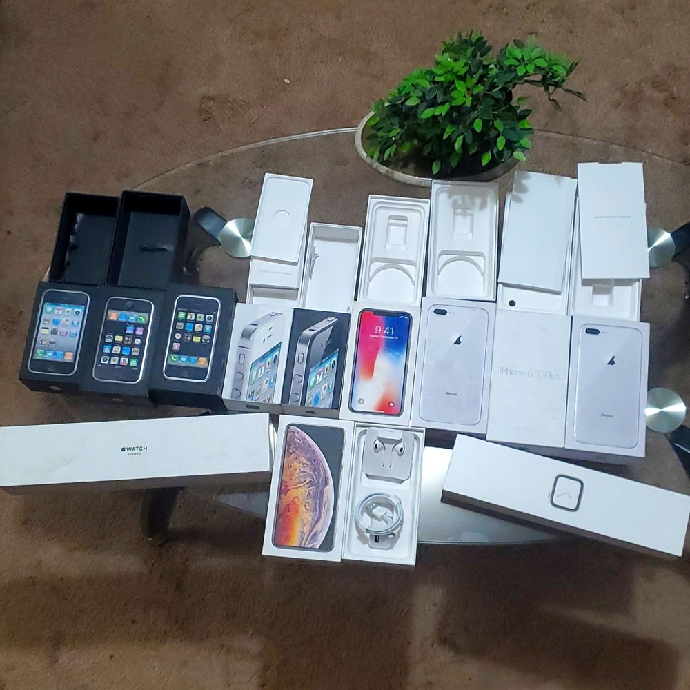 IPHONE BOXES & APPLE Watch box's